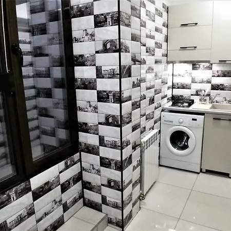 Studio City Apartment