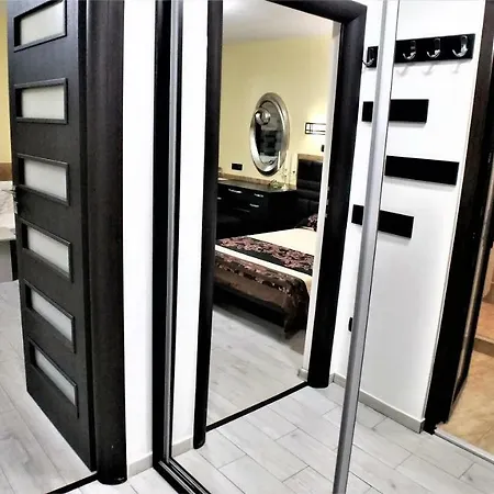 Apartment Studio City *